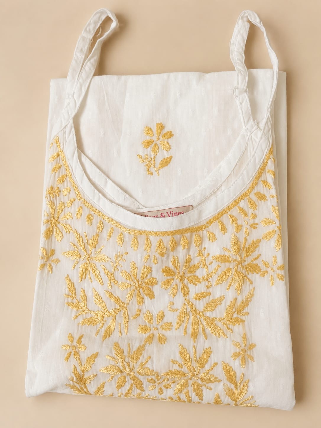 Short sleeveless Top